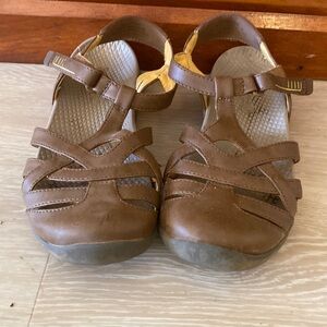 Baretraps brown sandals style Fayda